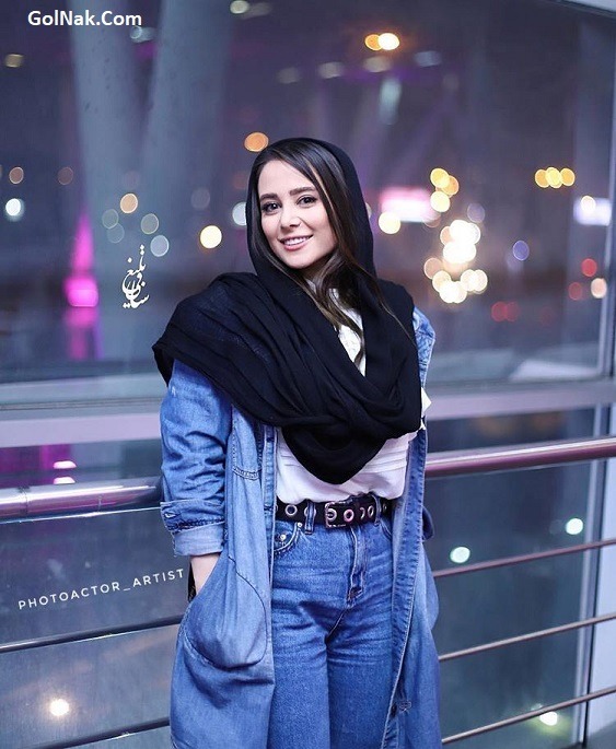 عکس تیپ جنجالی لباس الناز حبیبی در اکران خصوصی خجالت نکش با شلوار
