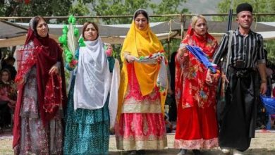 لباس زیبای زنان و دختران بختیاری در جشن عروسی هایشان – ایران فور فان