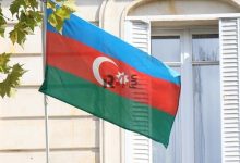 ببینید | توضیحات یکی از نیروهای حفاظت سفارت آذربایجان در حضور فرمانده انتظامی – ایران فورفان
