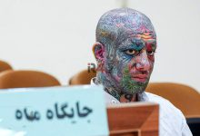خالکوبی‌ جنجالی امیر مقصودلو در دادگاه + عکس –   ایران فورفان