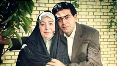 عکس دردناک از فرزاد حسنی در مراسم تشییع مادرش + عکس –   ایران فورفان